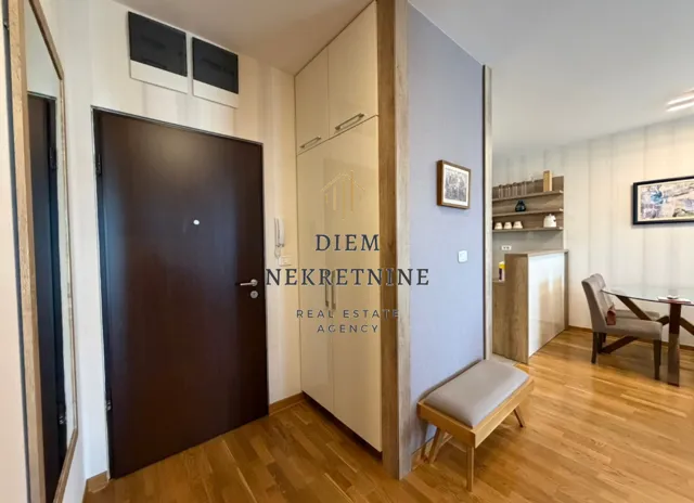 Prodaja, dvosoban stan, 63m², City Kvart, Podgorica