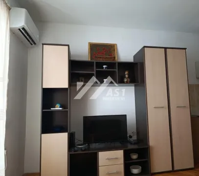 Izdavanje, jednosoban stan, 31m², Bulevar Oslobodjenja, Novi Sad Sve Podlokacije - image 3