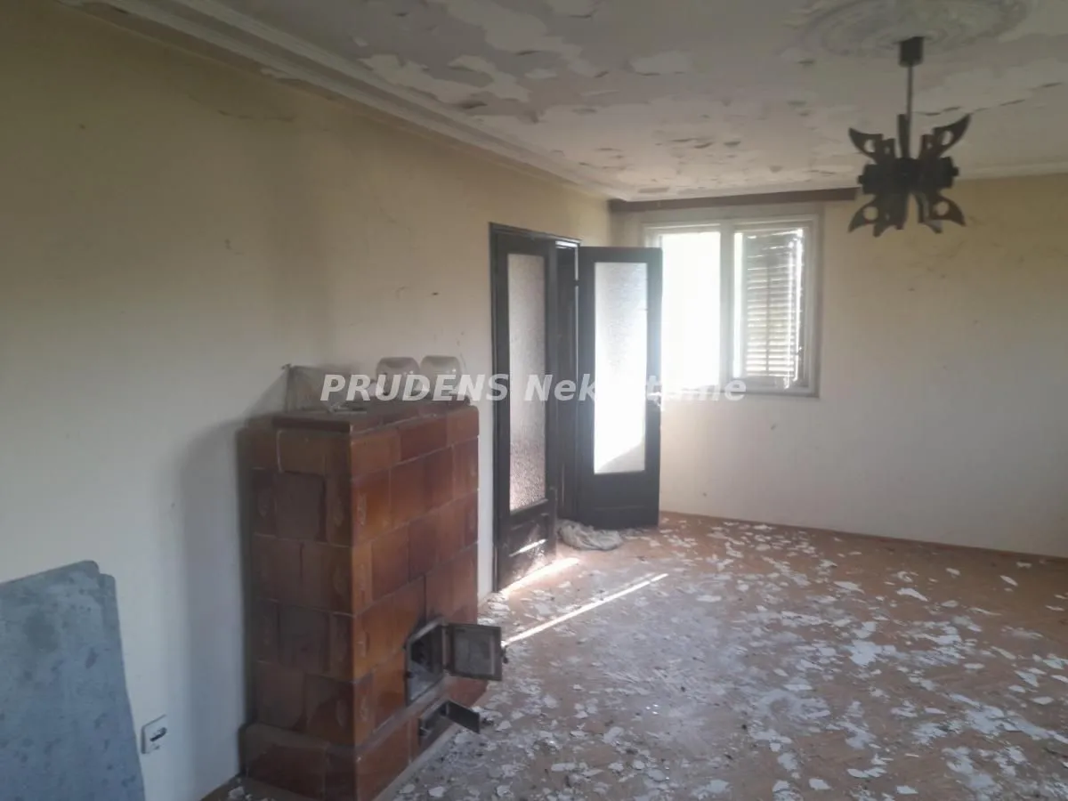 Sale, house, 88m², Progar, Surčin