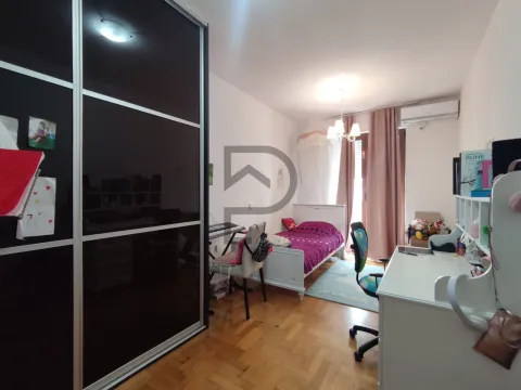 Izdavanje, dvosoban stan, 65m², Preko Morače, Podgorica - image 5