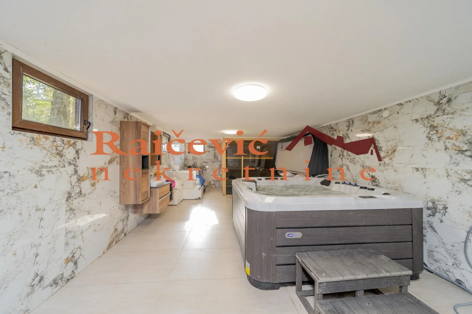 Prodaja, kuća, 170m², Stari Banovci, Stara Pazova
