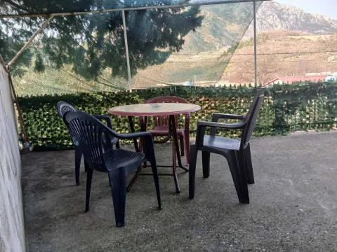 Izdavanje, dvosoban stan, 47m², Haj-Nehaj, Bar - image 6