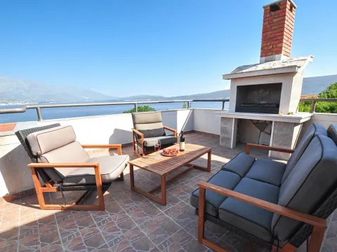 Sale, house, 260m², Bijela, Herceg Novi - image 27