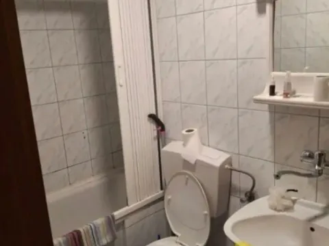 Rent, two bedroom apartment, 70m², Stari Aerodrom, Podgorica - image 11