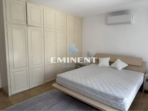 Izdavanje, trosoban stan, 79m², Savski Venac, Beograd - image 7