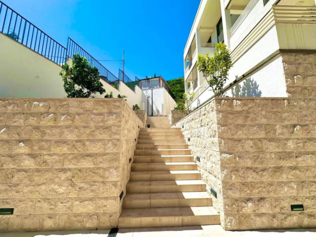 Prodaja, jednosoban stan, 43m², Igalo, Herceg Novi