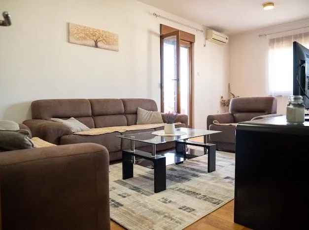 Rent, two bedroom apartment, 88m², Tuški Put, Podgorica