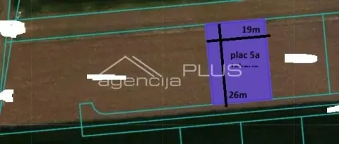 Katastarski plan prikazuje zemljište sa dimenzijama parcela. - image 4