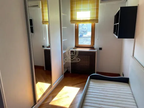 Rent, four bedroom apartment, 119m², Vračar Hram, Vračar Sve Podlokacije - image 21