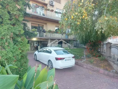 Sale, house, 356m², Centar, Smederevo - image 16