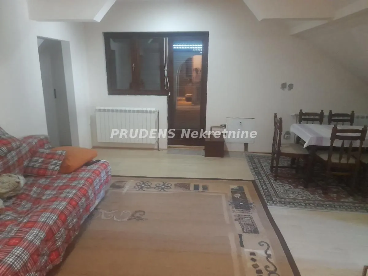 Prodaja, kuća, 111m², Surčin, Beograd