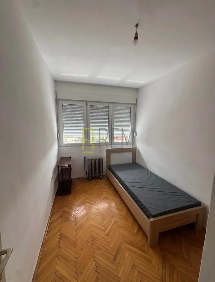 Prodaja, trosoban stan, 89m², Tuški Put, Podgorica