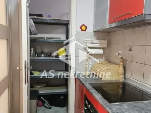Rent, three bedroom apartment, 63m², Bulbulder, Zvezdara Sve Podlokacije - image 9
