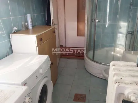 Sale, three bedroom apartment, 101m², Vračar Hram, Vračar Sve Podlokacije - image 2