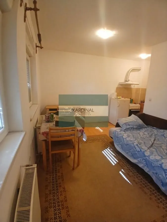 Prodaja, garsonjera, 24m², Centar, Jagodina