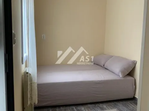 Izdavanje, dvosoban stan, 42m², Sajam, Novi Sad Sve Podlokacije - image 6
