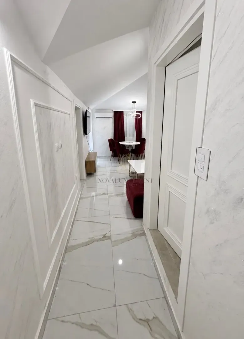 Prodaja, dvosoban stan, 56m², Velji Vinogradi, Budva