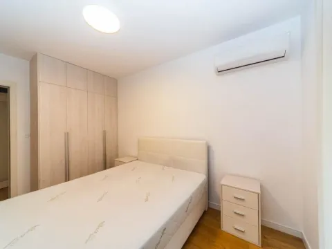 Rent, apartment, 70m², Central Point, Podgorica - image 8