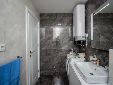 Rent, one bedroom apartment, 50m², City Kvart, Podgorica - image 5