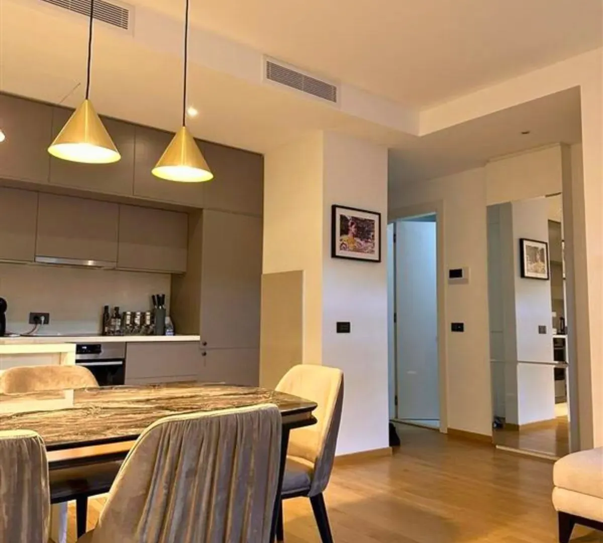 Prodaja, dvosoban stan, 60m², Stari grad, Novi Sad