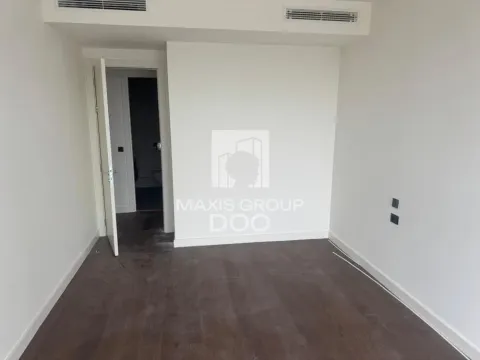 Prodaja, četvorosoban stan, 146m², Savski Venac, Beograd - image 15