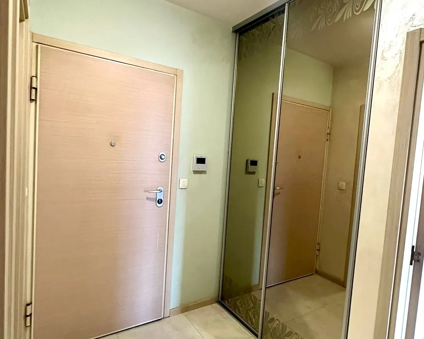 Rent, two bedroom apartment, 76m², City Kvart, Podgorica
