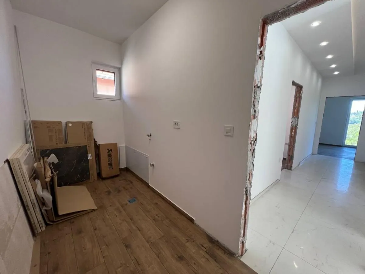 Sale, house, 226m², Sremska Kamenica, Petrovaradin