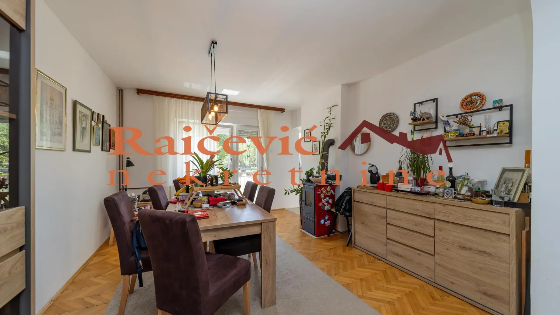 Sale, house, 220m², Rušanj, Beograd