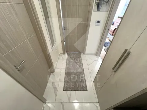 Izdavanje, jednosoban stan, 45m², Pobrežje, Podgorica - image 10