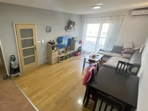 Sale, two bedroom apartment, 63m², Stari Aerodrom, Podgorica