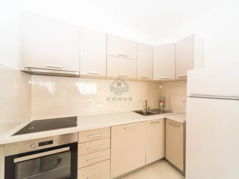 Rent, one bedroom apartment, 49m², Central Point, Podgorica - image 5