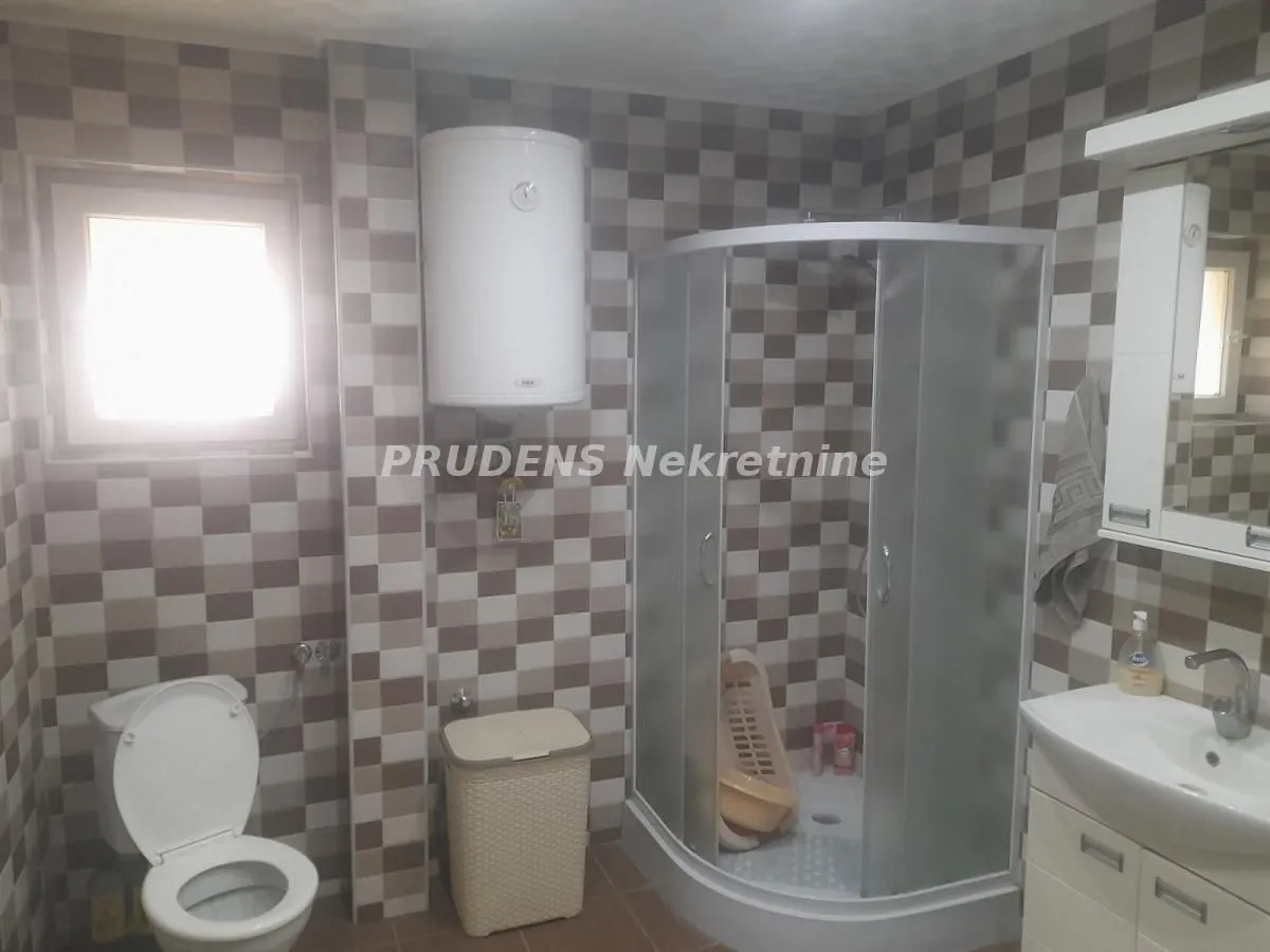 Sale, house, 165m², Dobanovci, Surčin