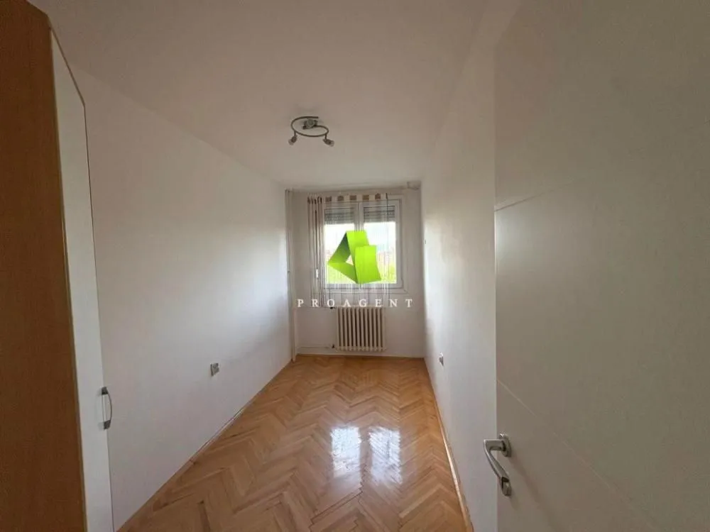 Rent, three bedroom apartment, 74m², Medijana, Niš
