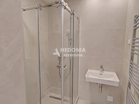 Rent, four bedroom apartment, 131m², Zemun Sve Podlokacije, Beograd - image 11