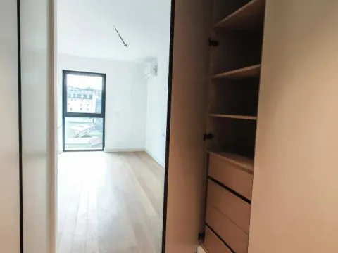 Rent, four bedroom apartment, 103m², Lion, Zvezdara Sve Podlokacije - image 8