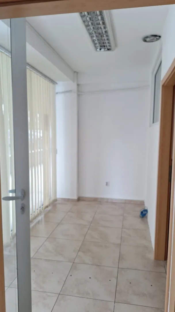 Rent, office space, 46m², City Kvart, Podgorica