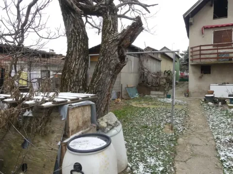 Sale, house, 187m², Industrijska zona, Jagodina - image 36