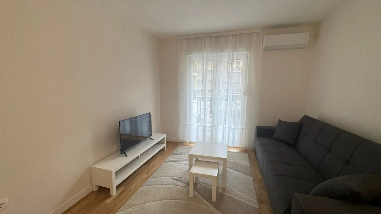 Izdavanje, jednosoban stan, 40m², Zabjelo, Podgorica