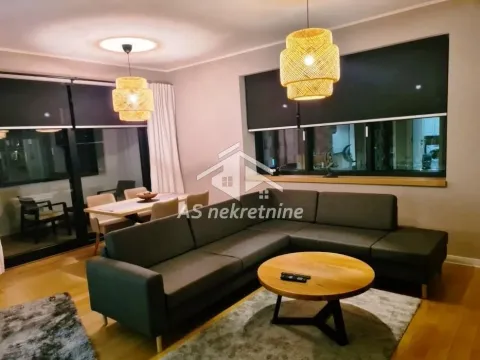 Izdavanje, trosoban stan, 85m², Novi Beograd Blok 67, Novi Beograd Sve Podlokacije - image 2