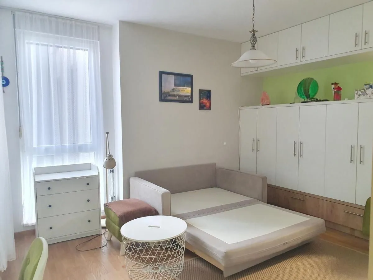 Prodaja, jednosoban stan, 31m², Adamovićevo Naselje, Novi Sad Sve Podlokacije