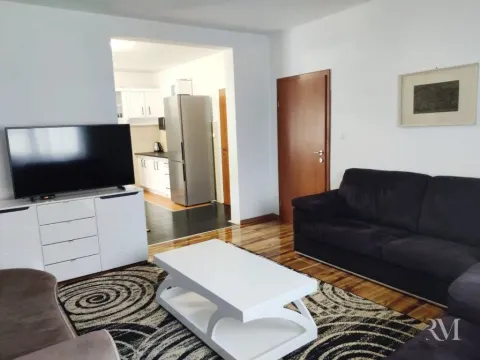 Rent, house, 136m², Donja Lastva, Tivat - image 3