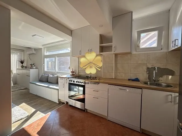 Rent, house, 120m², Stari Aerodrom, Podgorica