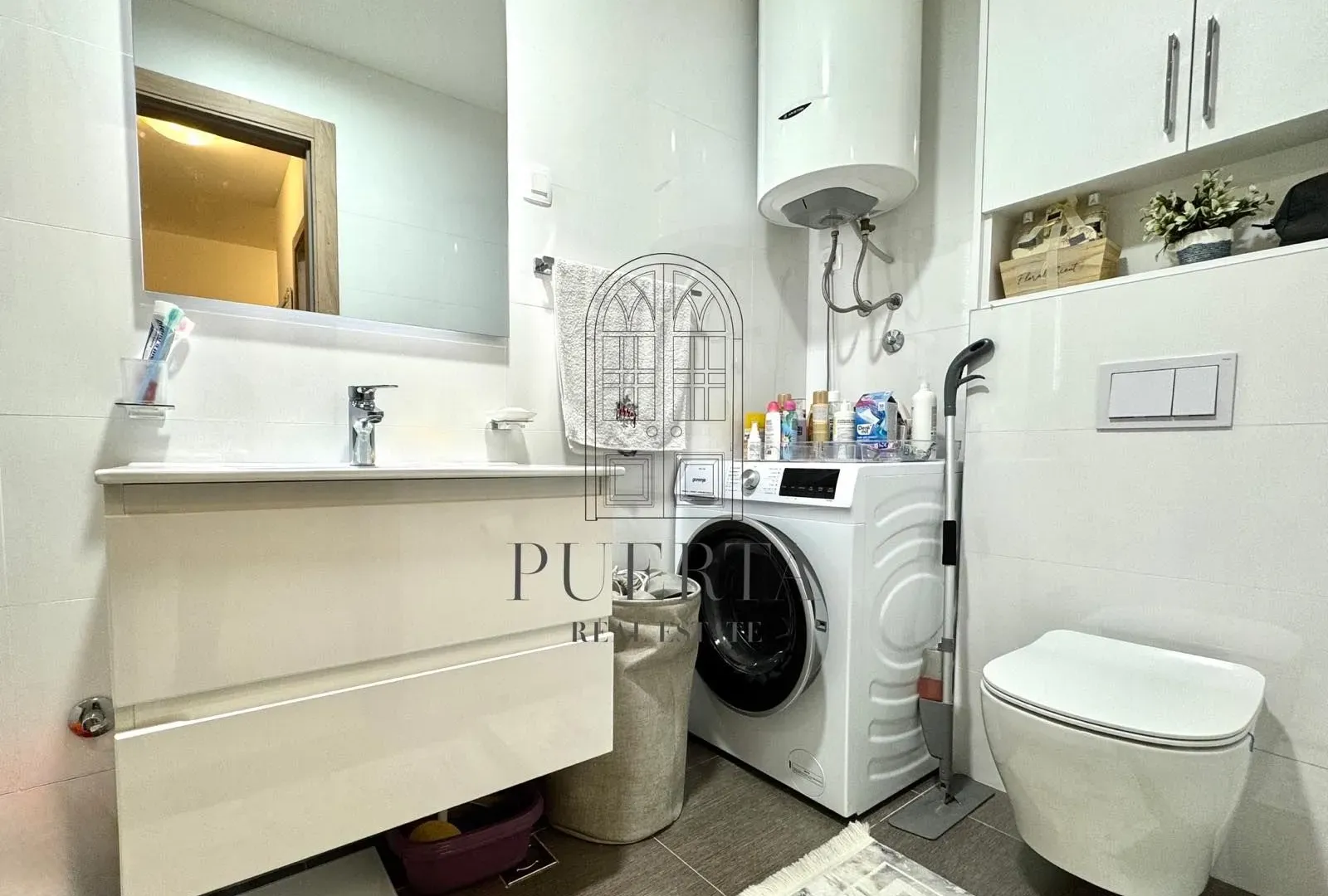 Rent, two bedroom apartment, 69m², Master Kvart, Podgorica