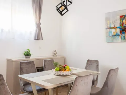 Sale, one bedroom apartment, 87m², Budva, Crna Gora - image 4