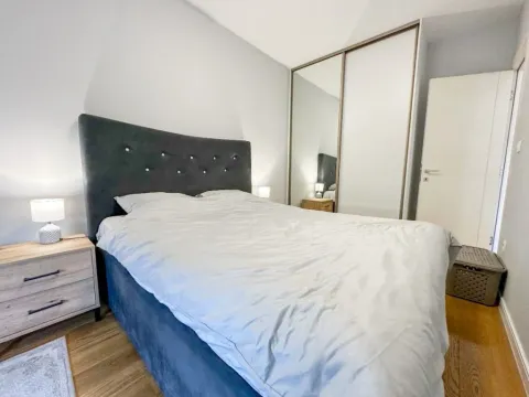 Izdavanje, jednosoban stan, 40m², Central Point, Podgorica - image 7