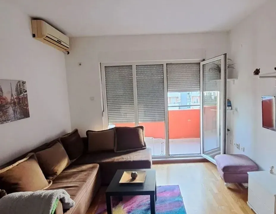 Izdavanje, stan, 30m², Tuški Put, Podgorica