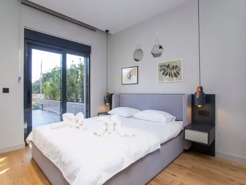 Prodaja, jednosoban stan, 125m², Donja Lastva, Tivat - image 13