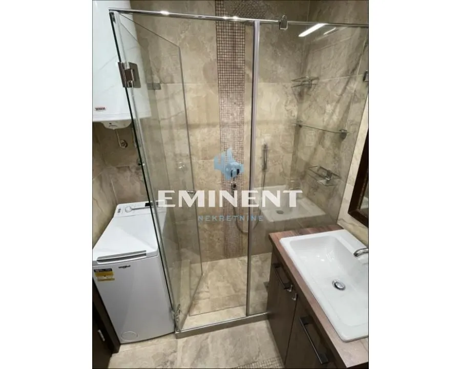 Izdavanje, stan, 76m², Novi Beograd Sve Podlokacije, Beograd