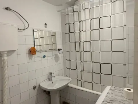 Prodaja, trosoban stan, 89m², Tuški Put, Podgorica - image 9