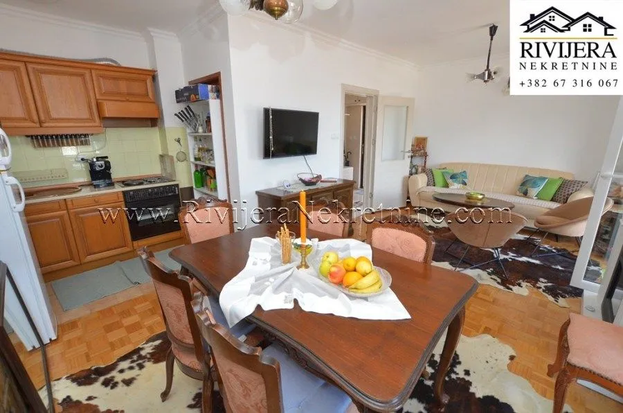 Prodaja, dvosoban stan, 61m², Igalo, Herceg Novi